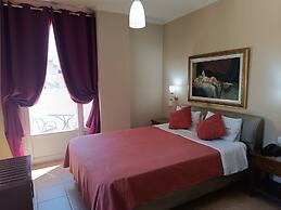 Exis Boutique Hotel