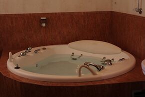 Exis Boutique Hotel