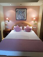 Exis Boutique Hotel