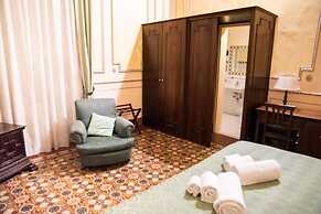 Etnea suite 668