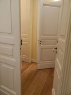 Etnea suite 668