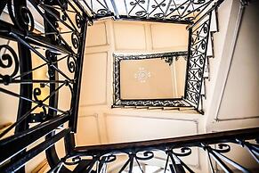 Etnea suite 668