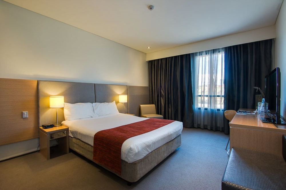Alpha Hotel Eastern Creek