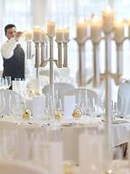 Lough Eske Castle
