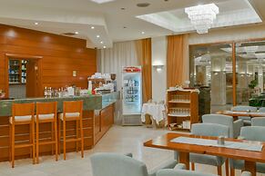 Nefeli Hotel