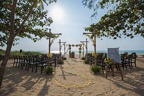 OUTRIGGER Khao Lak Beach Resort