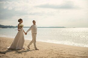 OUTRIGGER Khao Lak Beach Resort
