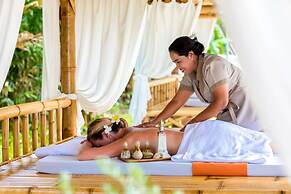 OUTRIGGER Khao Lak Beach Resort