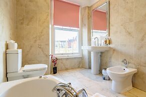 Jolyon's Boutique Hotel