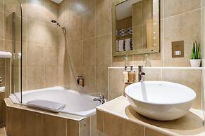 Jolyon's Boutique Hotel