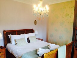Tyrosa Rooms