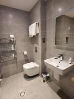 Killarney Heights Hotel