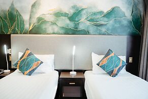 Auckland City Hotel