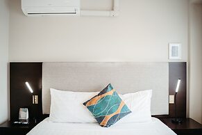 Auckland City Hotel