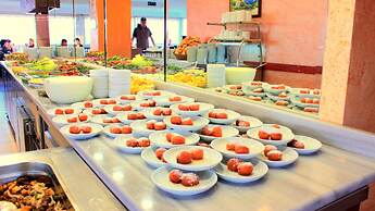 Yaztur Hotel