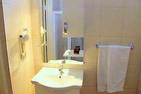 Yaztur Hotel