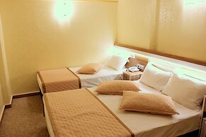 Yaztur Hotel