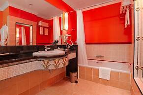 Oryx Hotel