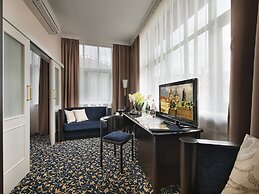 EA Hotel Royal Esprit