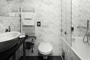 EA Hotel Royal Esprit
