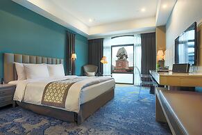 Grand Victoria Hotel