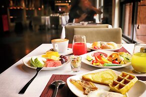Grand Victoria Hotel