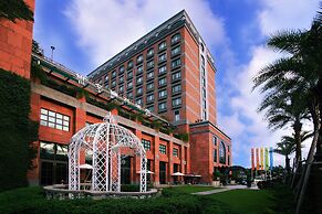 Grand Victoria Hotel