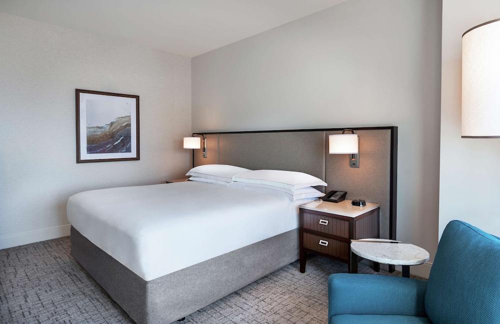 Hilton San Diego Bayfront