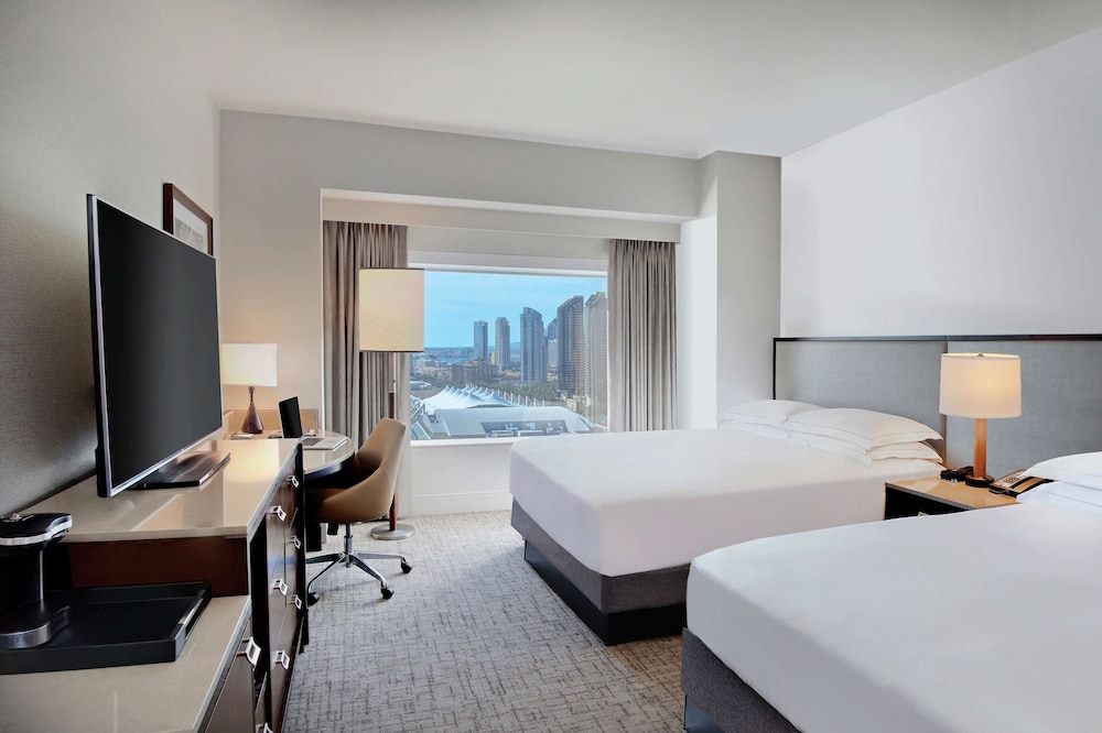 Hilton San Diego Bayfront