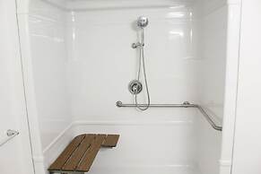 Days Inn by Wyndham Stony Plain