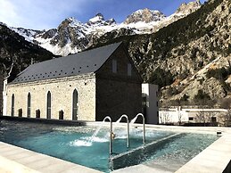 Gran Hotel - Balneario de Panticosa