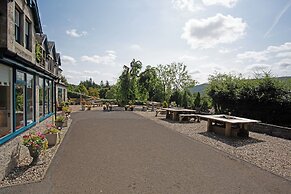 Rosemount Hotel