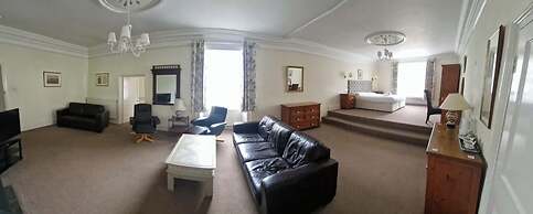 Trehellas House Hotel and Courthouse Restaurant