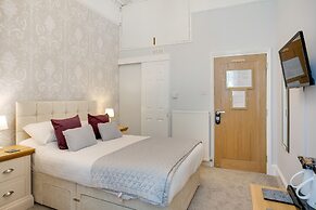 Trelawney Hotel