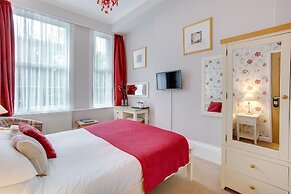 Trelawney Hotel