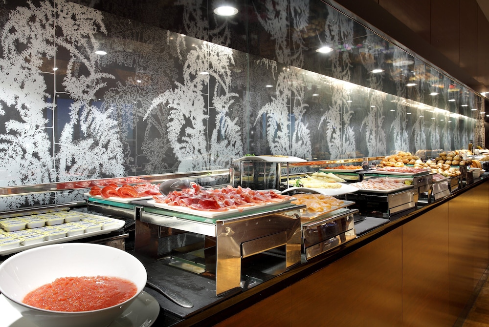 Eurostars Madrid Tower