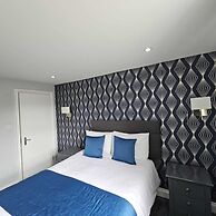 George Hotel