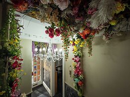 The Crags Hotel