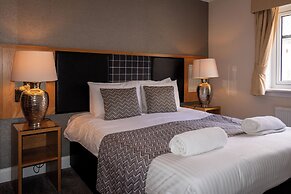 The Crags Hotel