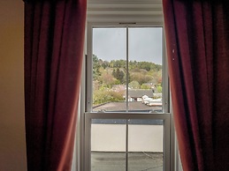 The Crags Hotel