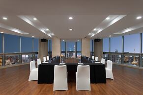 Holiday Inn Shanghai Jing'an by IHG