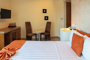 Artisan Playa Esmeralda Family Beach Hotel