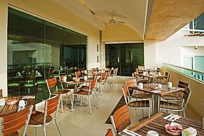 Artisan Playa Esmeralda Family Beach Hotel