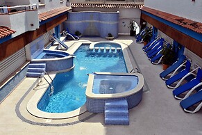 Apartamentos Maurici Park