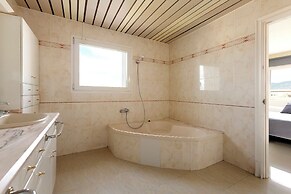 Apartamentos Maurici Park