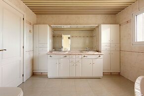 Apartamentos Maurici Park