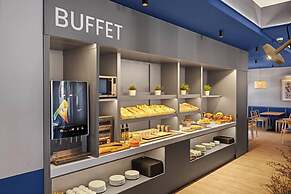 B&B Hotel Girona 2