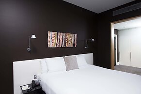 Peppers Gallery Hotel Canberra