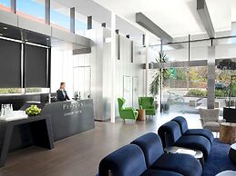 Peppers Gallery Hotel Canberra