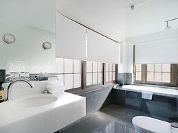 Peppers Gallery Hotel Canberra